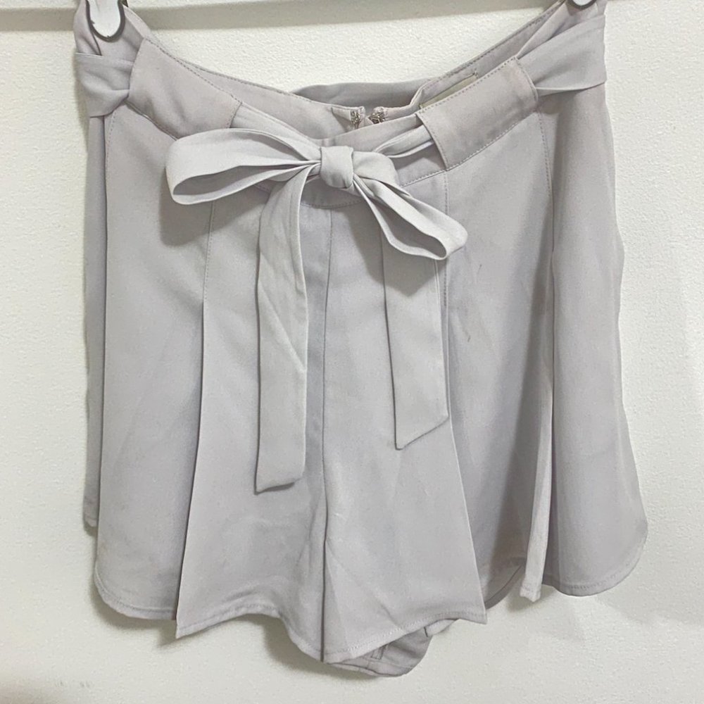 Aritzia Sunday Best Shorts - hardly worn